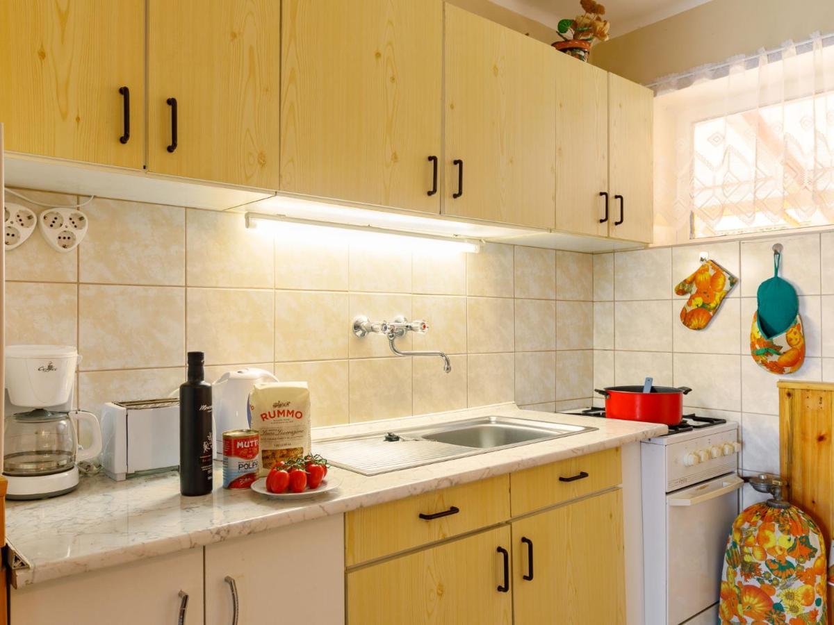 Holiday Home Jazmin By Interhome Balatonszarszo Exteriör bild